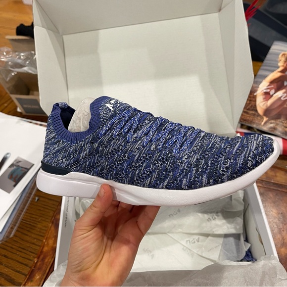 NWT APL Athletic Propulsion Labs Techloom Wave Blue Running Shoes M 7 / W 9 - Picture 13 of 16